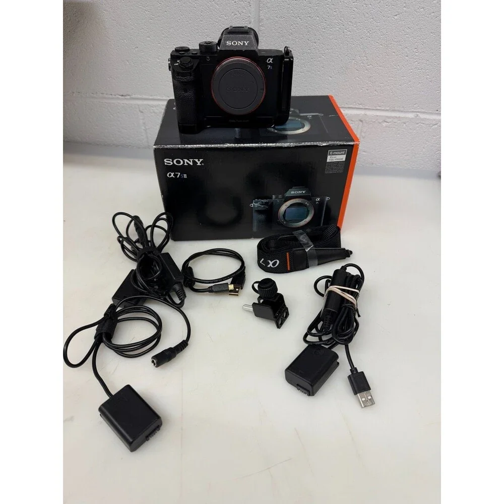Sony Alpha a7S II Mirrorless Digital Camera BODY ONLY W/3 Batteries *USED*